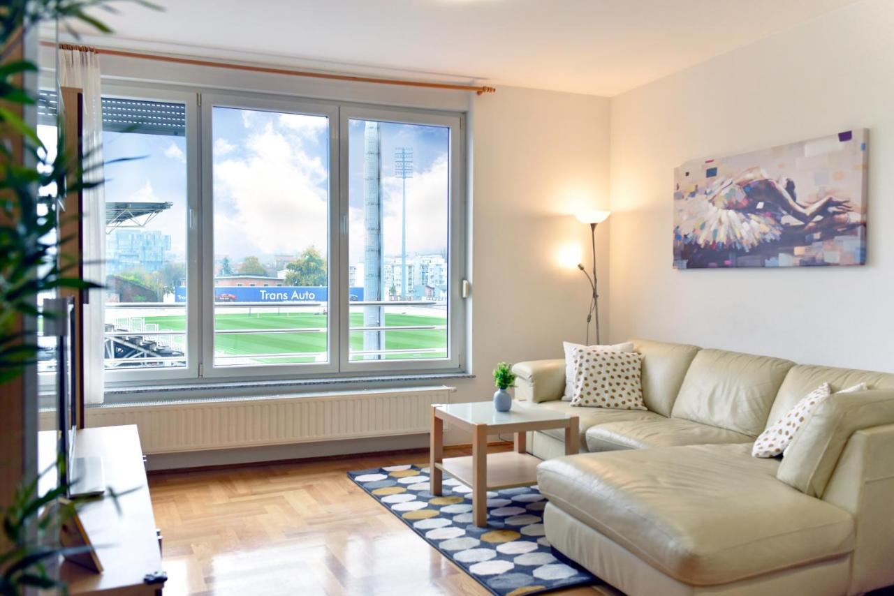 Apartment Stadium Zagreb Buitenkant foto